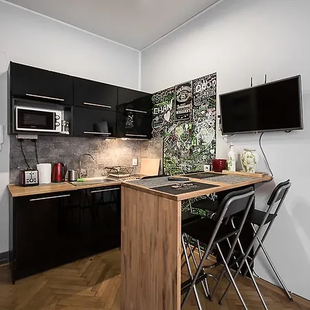 Lost In Apartment Krakau